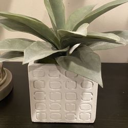 Beautiful Faux Plant In The Modern White Ceramic Pot  H10.5”