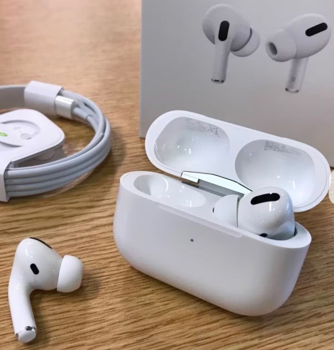 AirPods