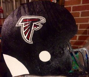 22x24 football helmet wall decor