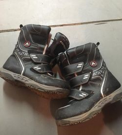 Kids snow boots