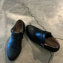 Women’s scrappy heels and wedges