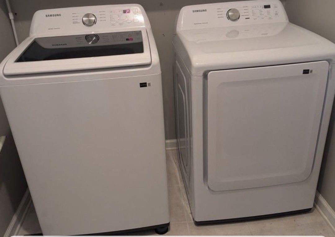 SAMSUNG WASHER AND DRYER SET