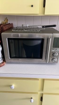 Air Fryer/Conventional Oven/Microwave Three In One