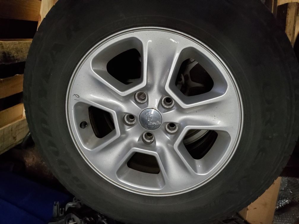 4 great shape Jeep Grand Cherokee 5 lug stock rims