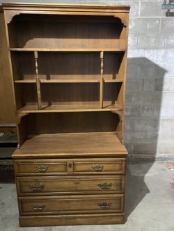 Vintage Ethan Allen Maple Kling Colonial Hutch and Dresser