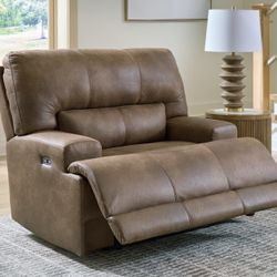 Free Oversized Recliner 