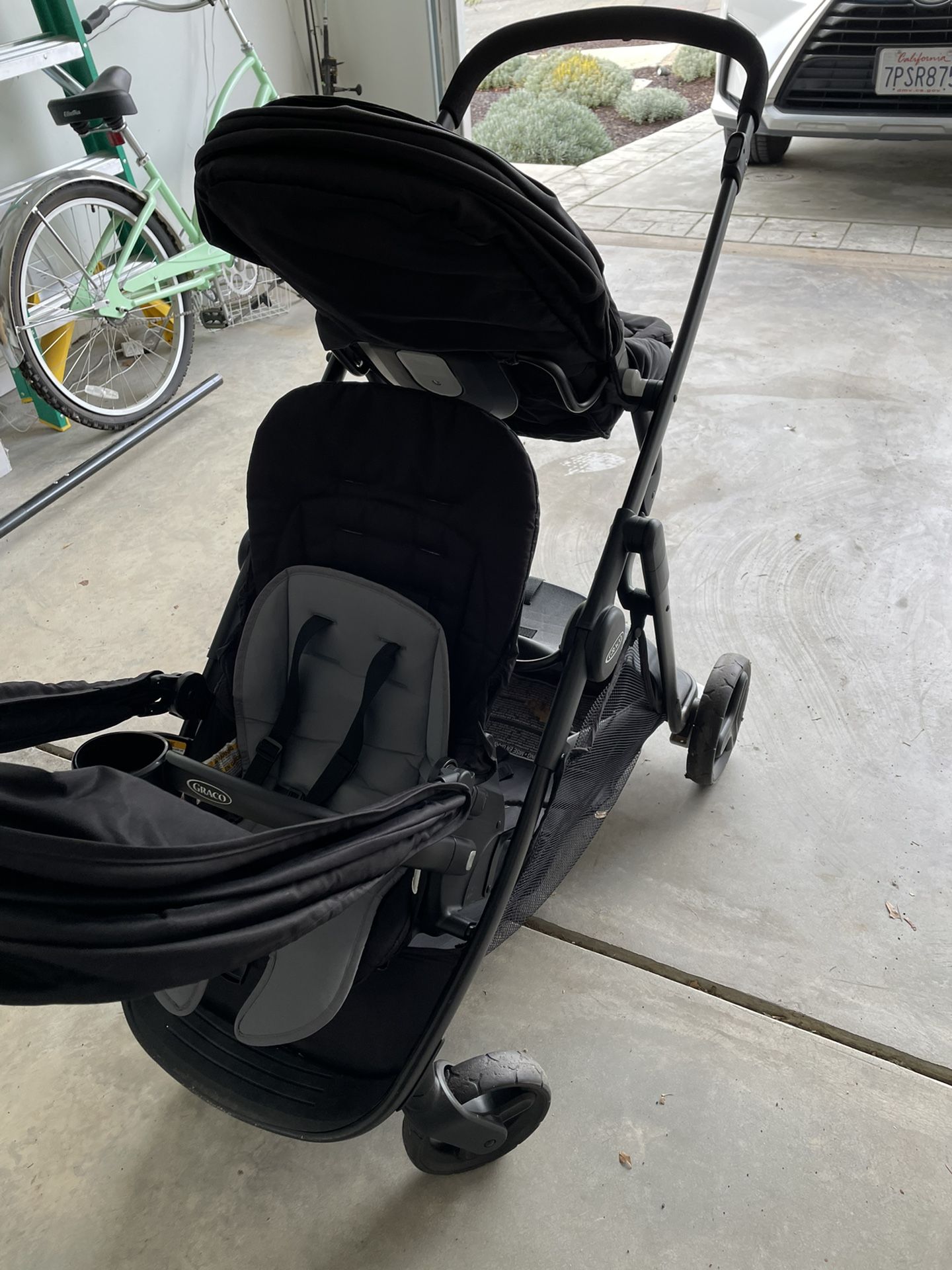 Graco Double Stroller Excellent Condition for Sale in Larkfield