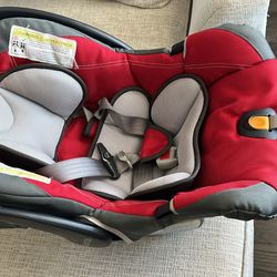 Chicco Infant Car Seat and Base
