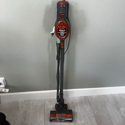 Shark Vacuum Cleaner 