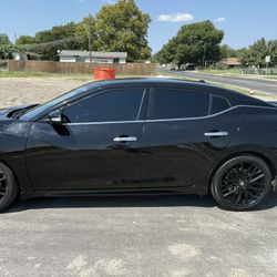 2017 Nissan Maxima