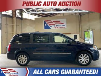 2013 Chrysler Town & Country