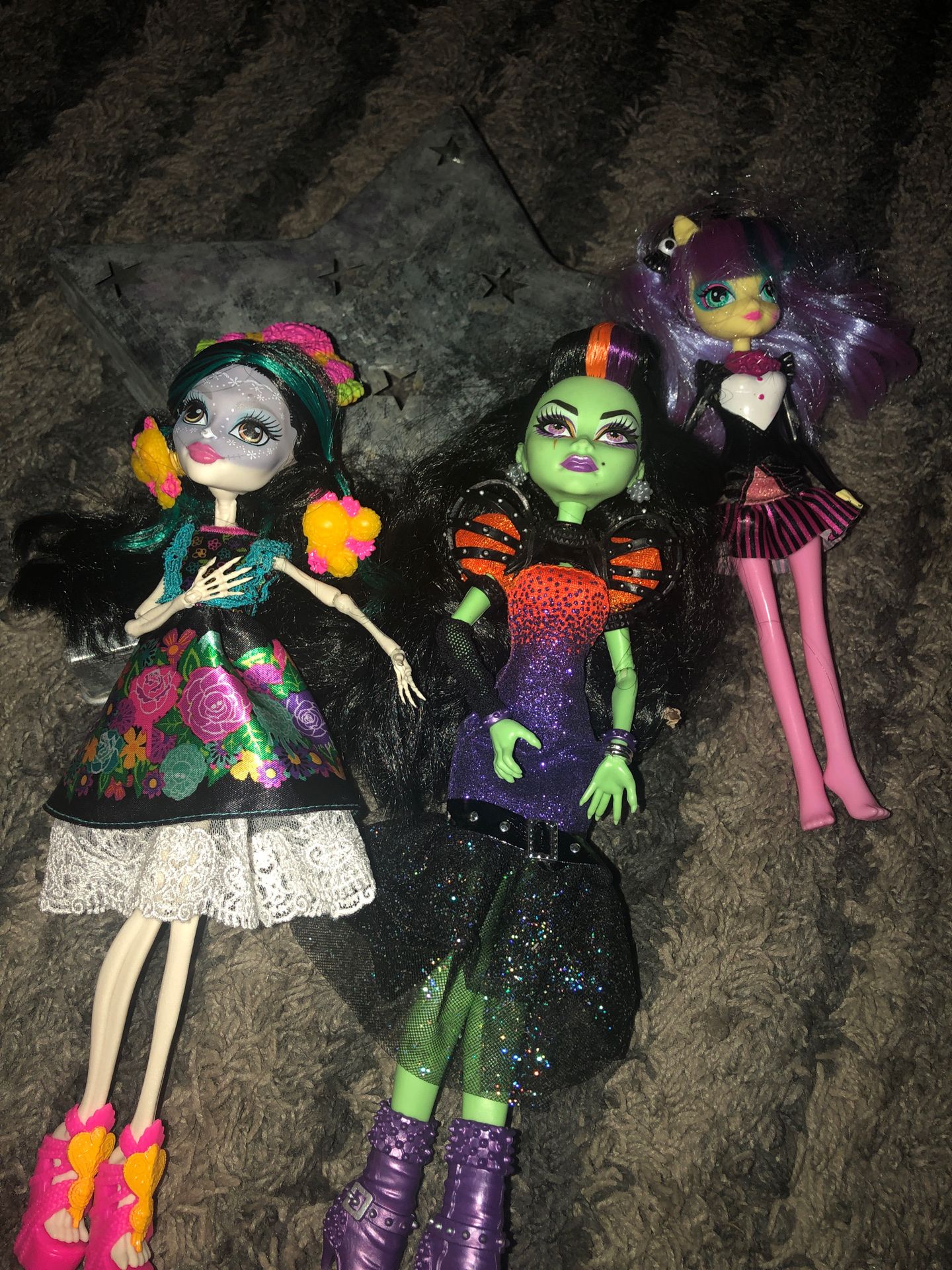 2 Monster High, and 1 my little pony doll