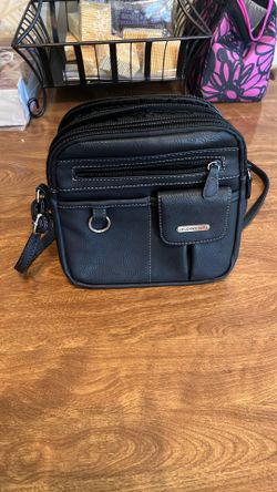 BLACK St JOHN’S BAY CROSS BODY BAG (15 POCKETS) 