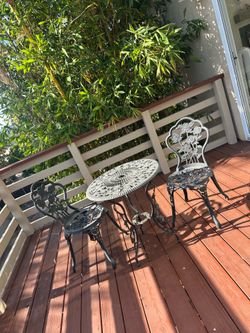 Cast Aluminum Rose Bistro Table Set