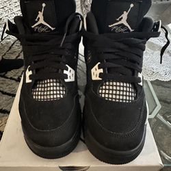 Jordan 4