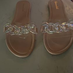 Women’s Sandals$5