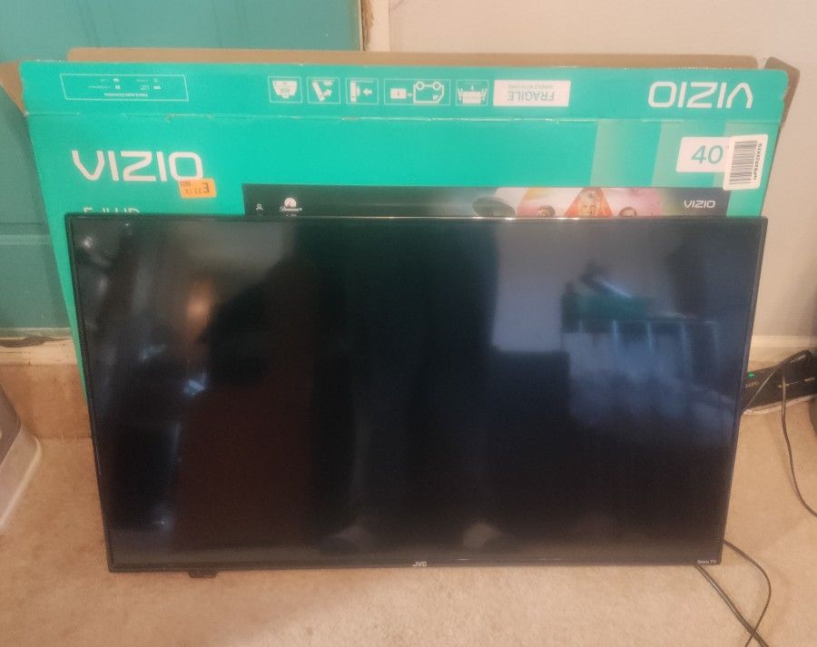 40" Ruko Smart TV