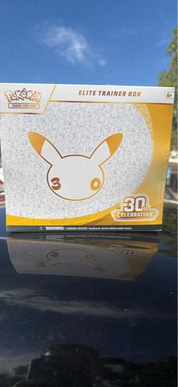 Pokémon TCG 30th Celebration Elite Trainer Box