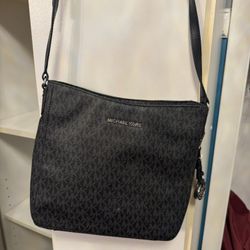 Michael Kors Crossbody Purse