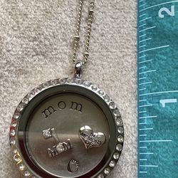 Mothers Origami Owl Jewelry Various Prices