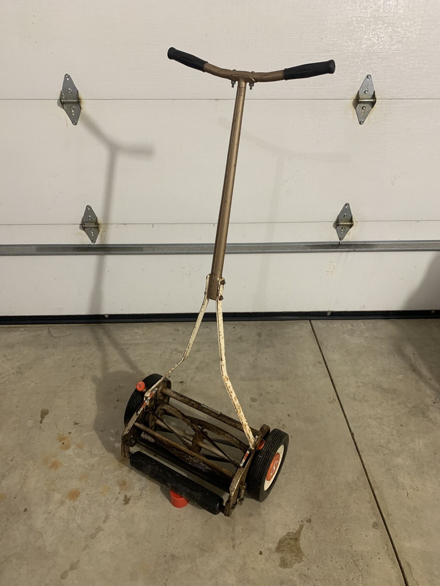 Scott’s Vintage Reel Mower