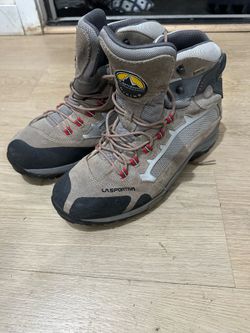 Size 12 men’s boots