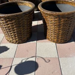 New Flower Pots Made Out Of Clay 