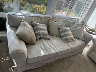 Quarantine shabby chic 6.4 ft long white couch