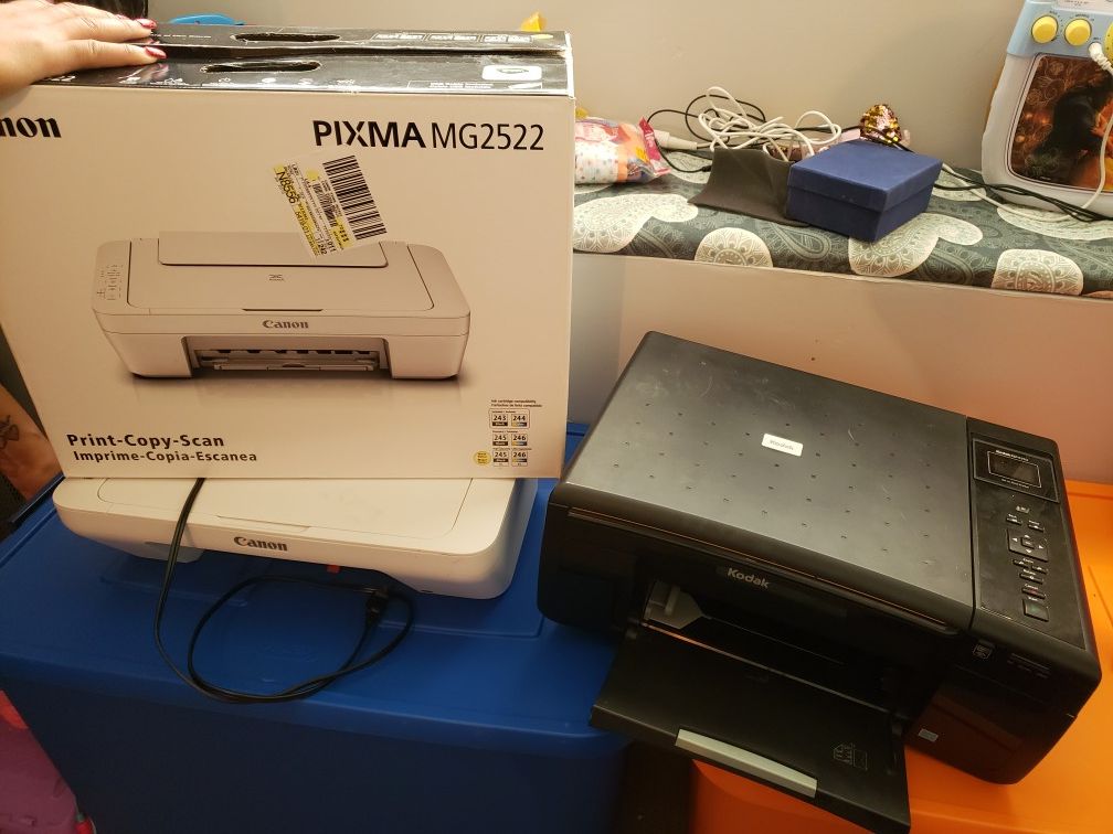 2 Canon Pixma MG2522 printers, and wireless kodak printer