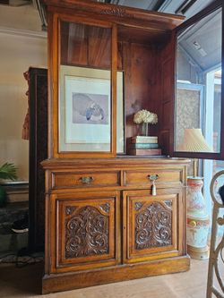 Antique Tiger Oak Display Cabinet