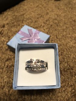 Woman’s 925 sterling silver cz diamond wedding engagement wedding bands set size 6