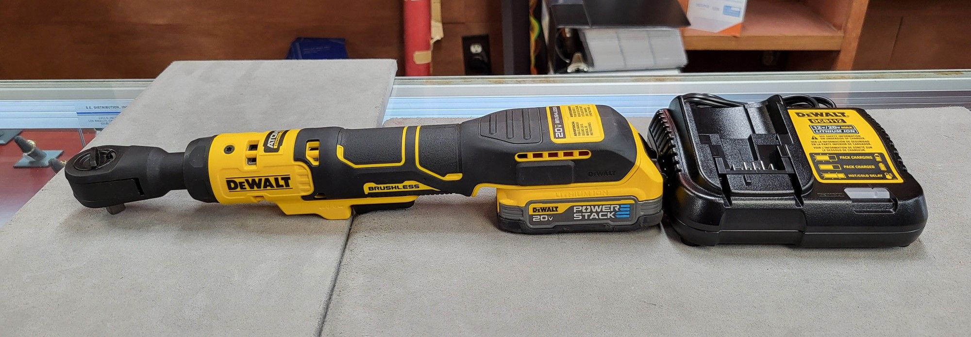 Dewalt 20v Atomic Compact Series Ratchet Kit