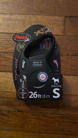 Flexi Retractable Cord, Leash New Classic 26 Ft Small