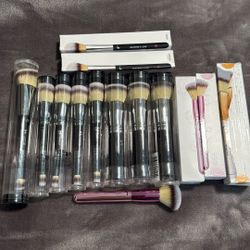 It Cosmetic Brushes $15 Each FIRM!!