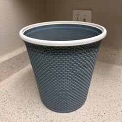Small Trash Bin