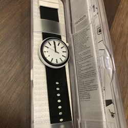 Pop Swatch NEW. 44mm. Fontainbleau Area