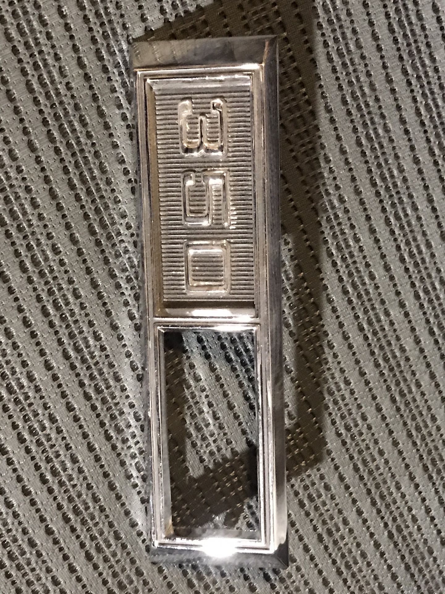 Side bezels