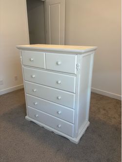 White Solid Wood Dresser