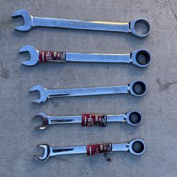 Husky Standard Ratchet 