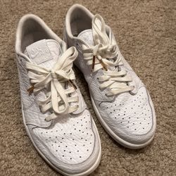Jordan 1 Low Swooshless Triple White Size 10.5