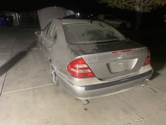 2005 Mercedes-Benz E-Class