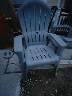 2  lawn/porch chairs $30