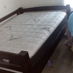 FULL SIZE BED ,  SPRING BOX  $ LIKE NEW MATTRESS 