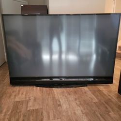Mitsubishi WD-82838 82” Diamond Series 1080p + Extra PartsDLP HDTV