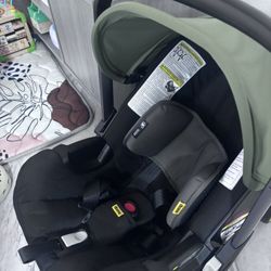 Doona Car seat and stroller