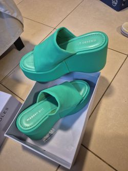 Comfy platforms