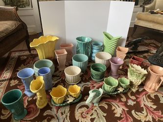 Vintage McCoy Vase And Pots 23 Total