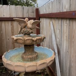 fountain, patio furniture