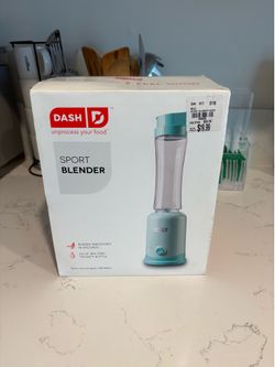 Dash Sports Blender