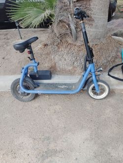 Electric Scooter with Seat and Battery